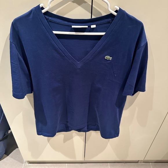 Lacoste v-neck T-shirt - Picture 1 of 4